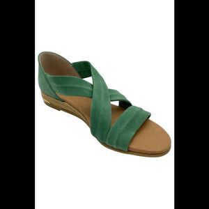 Pinaz Suede Cross-Over Strap Sandals Green - Medium